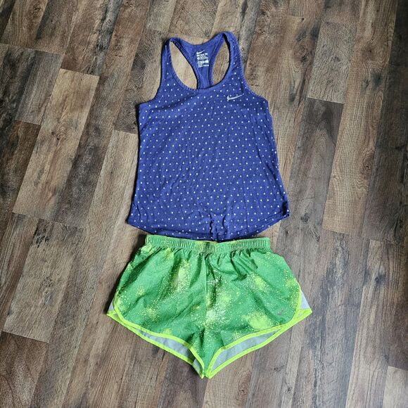 Nike Dri-FIT Women’s Running Set –Size Small – Blue Polka Dot Tank & Green Short - Picture 1 of 7